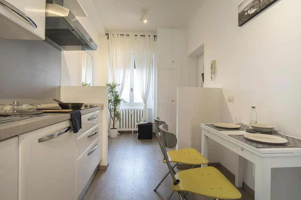 Joivy Mazzini Brera Apartment Milan